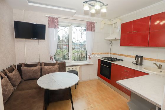 Продажа 2-комнатной квартиры 56,1 м², 1/9 этаж