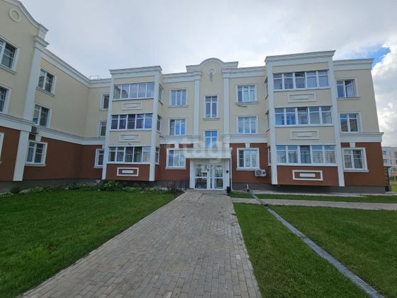 Продажа 2-комнатной квартиры 68,4 м², 1/3 этаж