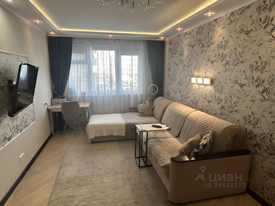 Продажа 3-комнатной квартиры 81 м², 2/25 этаж