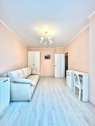 Продажа 1-комнатной квартиры 35 м², 8/20 этаж