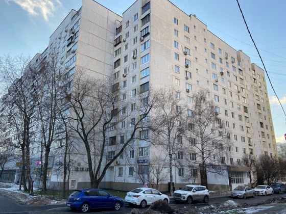 Продажа 3-комнатной квартиры 62,5 м², 10/12 этаж