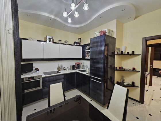 Продажа 2-комнатной квартиры 72,5 м², 2/11 этаж