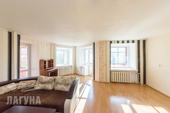 Продажа 3-комнатной квартиры 90 м², 3/6 этаж