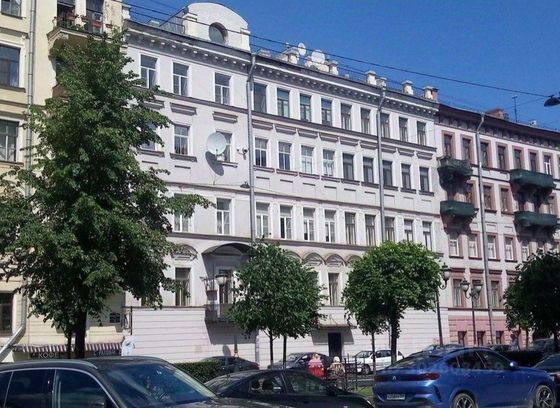 Продажа 3-комнатной квартиры 126,7 м², 2/5 этаж