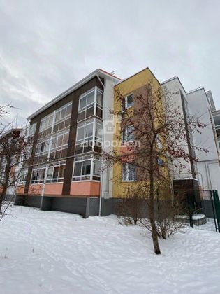 Продажа 2-комнатной квартиры 60 м², 1/3 этаж