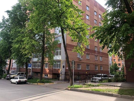 Продажа 2-комнатной квартиры 81 м², 2/9 этаж