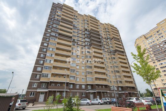 Продажа 2-комнатной квартиры 52 м², 13/17 этаж