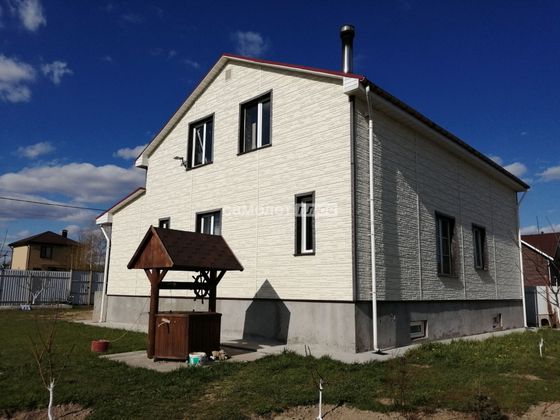 Продажа дома, 324 м², с участком 12 соток