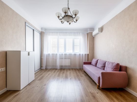 Продажа 2-комнатной квартиры 55 м², 7/7 этаж