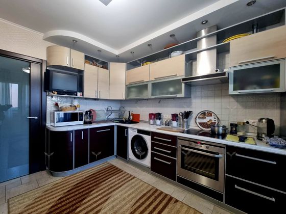 Продажа 2-комнатной квартиры 62,3 м², 15/17 этаж