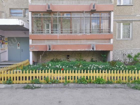 Продажа 2-комнатной квартиры 42 м², 1/9 этаж