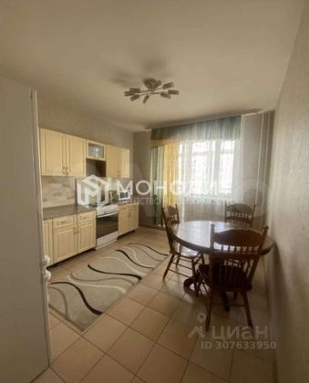 Аренда 3-комнатной квартиры 95 м², 3/12 этаж