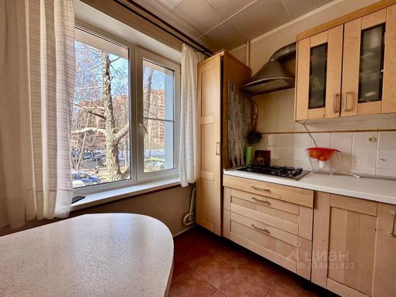 Продажа 3-комнатной квартиры 49 м², 2/9 этаж