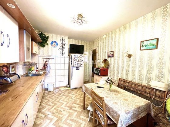 Продажа 3-комнатной квартиры 76 м², 7/10 этаж