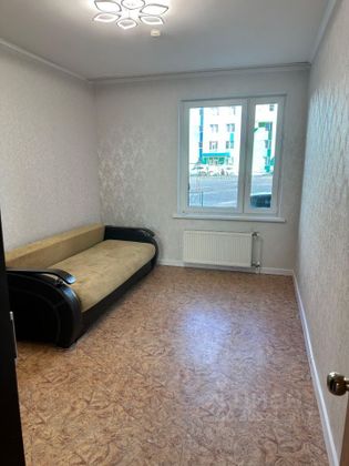 Аренда 3-комнатной квартиры 80 м², 1/9 этаж