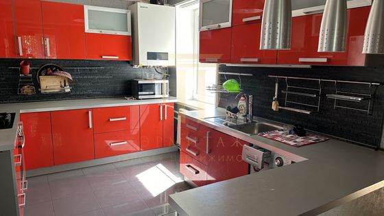 Продажа дома, 144 м², с участком 12 соток