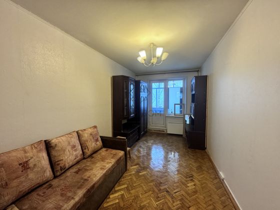 Аренда 3-комнатной квартиры 60 м², 3/9 этаж