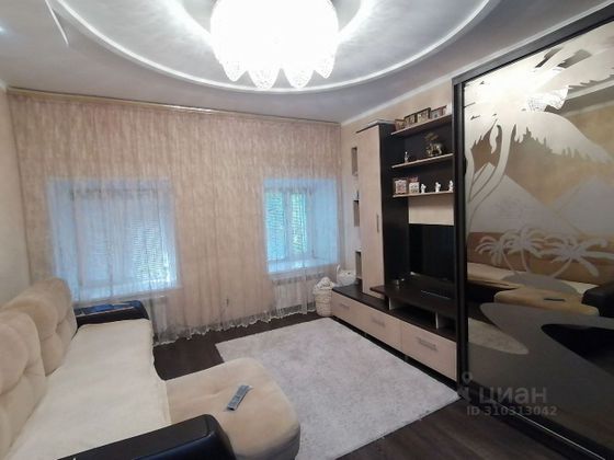 Продажа 1-комнатной квартиры 47 м², 1/2 этаж