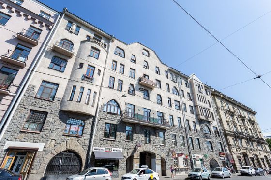 Продажа многокомнатной квартиры 212 м², 6/6 этаж