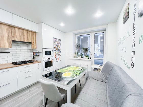 Продажа 2-комнатной квартиры 67,6 м², 1/9 этаж