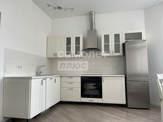 Продажа 3-комнатной квартиры 82 м², 8/18 этаж