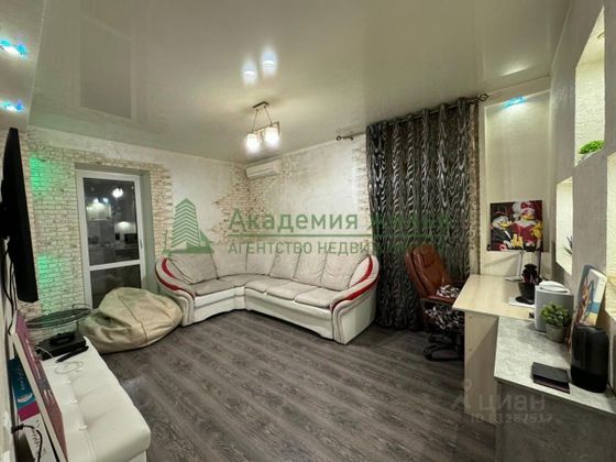 Продажа 2-комнатной квартиры 57 м², 4/8 этаж