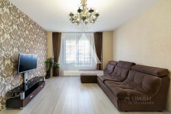 Продажа 3-комнатной квартиры 93 м², 2/17 этаж