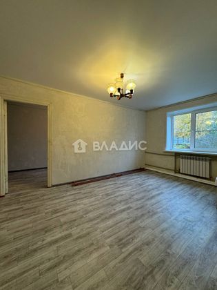 Продажа 2-комнатной квартиры 42 м², 1/2 этаж