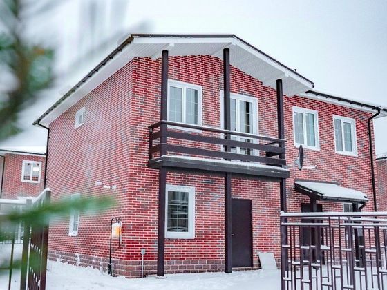 Продажа дома, 80 м², с участком 2,4 сотки