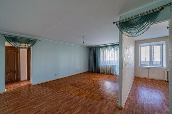 Продажа 3-комнатной квартиры 63 м², 3/10 этаж