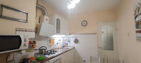 Продажа 2-комнатной квартиры 50 м², 1/9 этаж