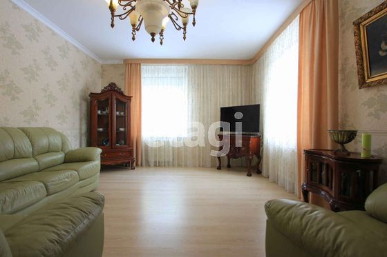 Продажа 3-комнатной квартиры 113 м², 1/2 этаж