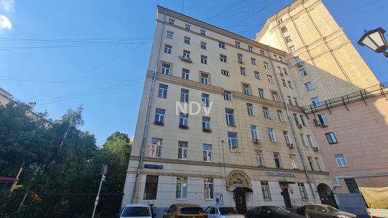 Продажа квартиры-студии 14 м², 2/9 этаж