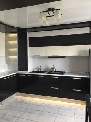 Аренда многокомнатной квартиры 97 м², 4/9 этаж