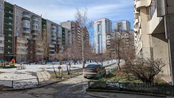 Продажа 3-комнатной квартиры 63 м², 2/12 этаж