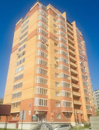 Продажа 3-комнатной квартиры 90 м², 1/14 этаж