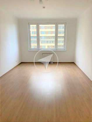 Продажа 1-комнатной квартиры 42 м², 19/25 этаж