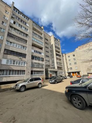 Продажа 2-комнатной квартиры 51 м², 2/5 этаж