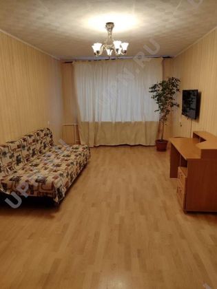 Продажа 3-комнатной квартиры 60 м², 9/9 этаж