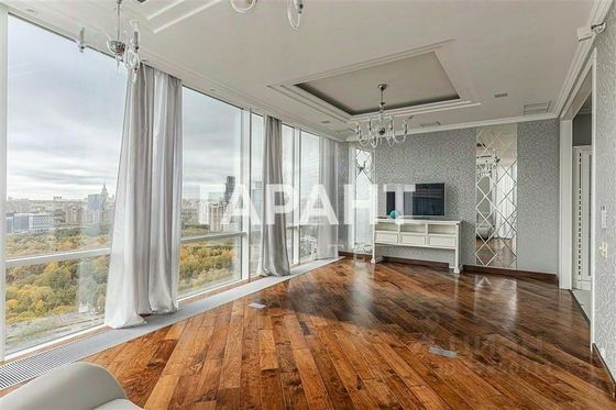 Продажа многокомнатной квартиры 410 м², 30/31 этаж
