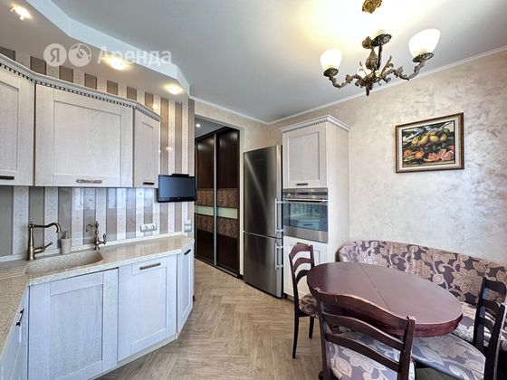 Аренда 3-комнатной квартиры 75 м², 16/17 этаж