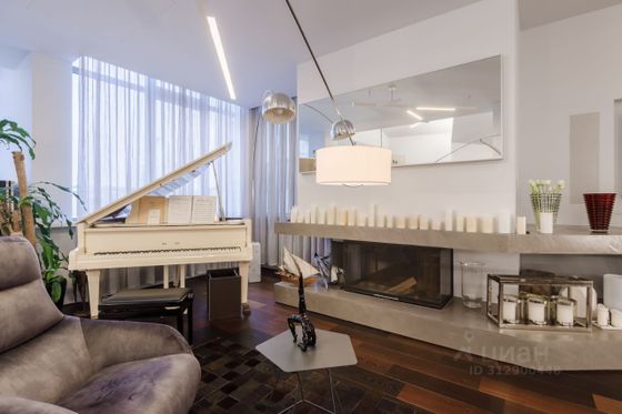 Продажа 4-комнатной квартиры 273 м², 6/6 этаж