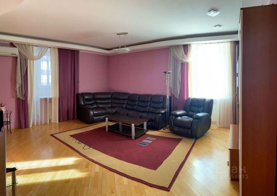 Продажа 3-комнатной квартиры 135 м², 4/11 этаж