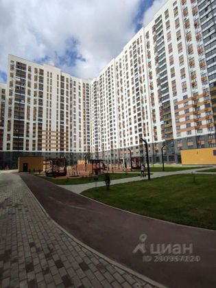 Продажа 2-комнатной квартиры 64 м², 6/24 этаж