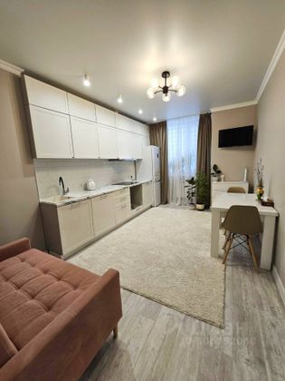 Продажа 2-комнатной квартиры 65,5 м², 1/8 этаж