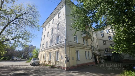 Продажа 2-комнатной квартиры 65 м², 2/4 этаж