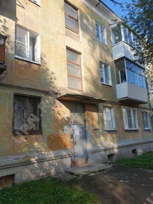 Продажа 2-комнатной квартиры 42 м², 1/3 этаж