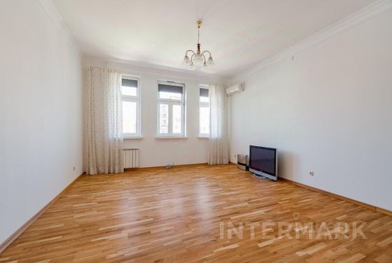 Аренда 3-комнатной квартиры 130 м², 8/9 этаж