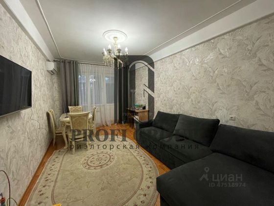 Продажа 3-комнатной квартиры 70 м², 1/5 этаж