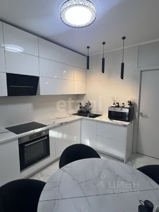 Продажа 2-комнатной квартиры 46 м², 24/24 этаж